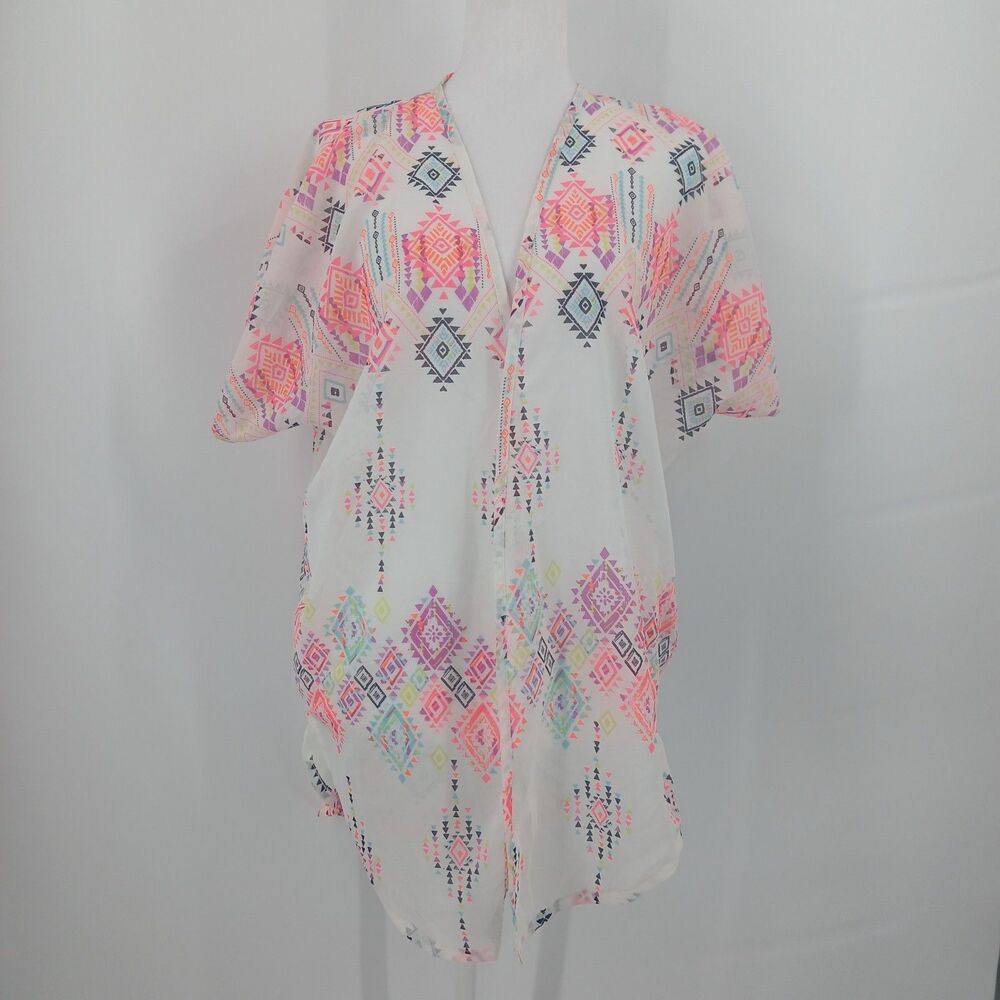 womans R cinco ranch size small white and neon pink open front kimono tie front